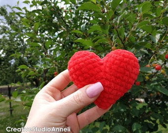 Crochet Heart Plushie: Handmade Amigurumi Toy, Valentine's Gift