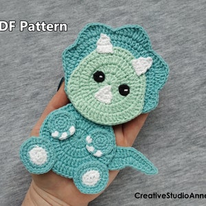 Crochet Pattern/ PDF/ Crochet triceratops applique pattern/ Applique dinosaur pattern/Dino pattern/Triceratops applique/Baby blanket decor