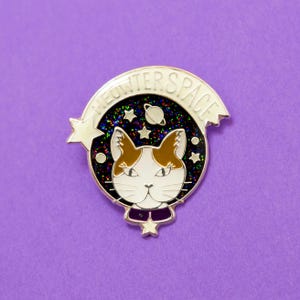 Meowterspace - Hard enamel lapel pin