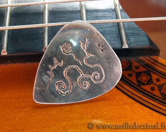 Mediator / Plectrum Silver Sterling Guitar Pick - Coin style