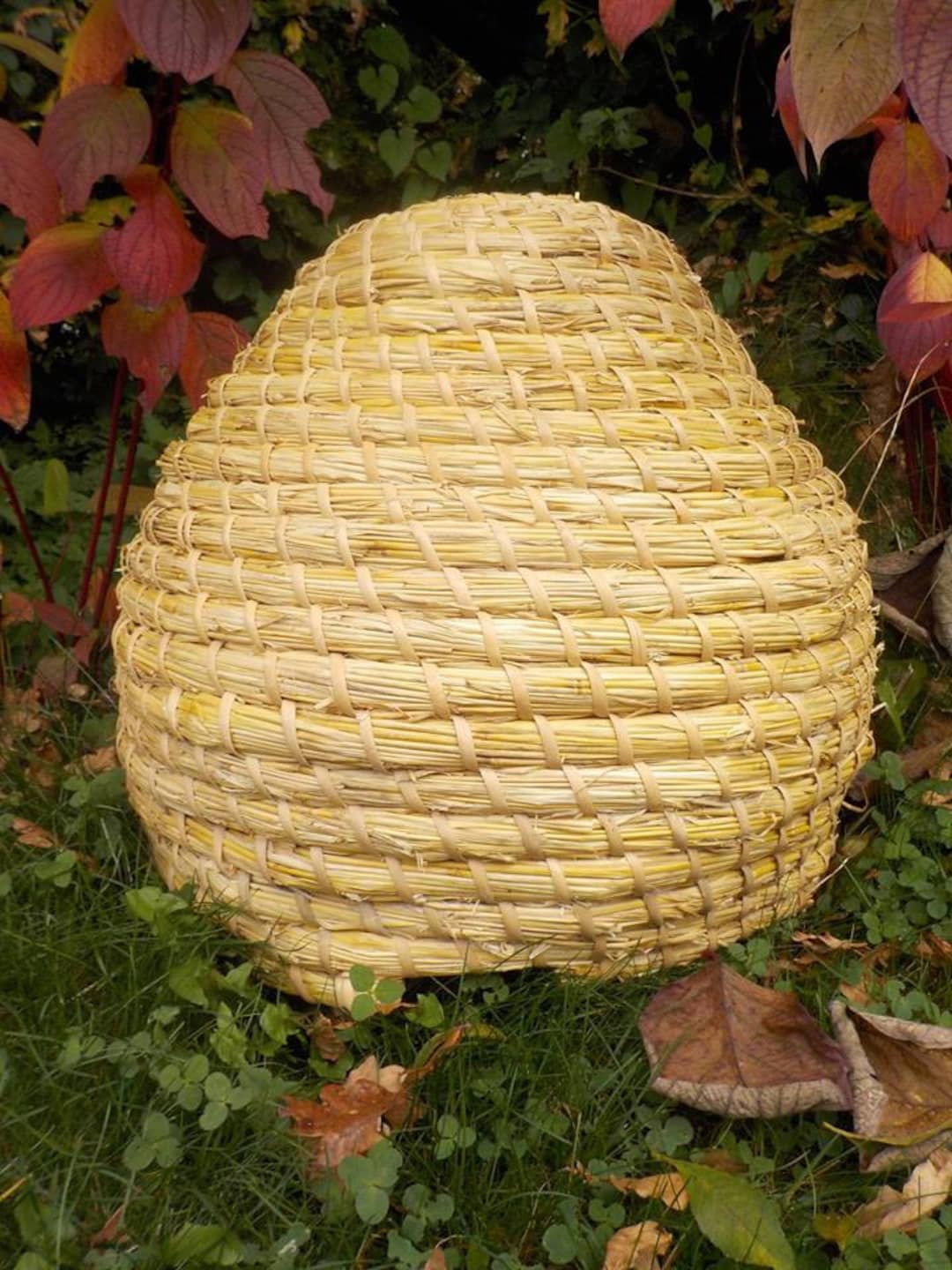 Skep Beehive Traditional Medieval Style, Materials Natural, Straw