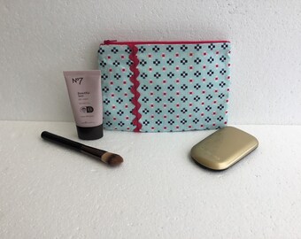 Makeup bag - cosmetic pouch- cosmetic bag - makeup pouch - travel accessory - travel pouch - toiletry pouch