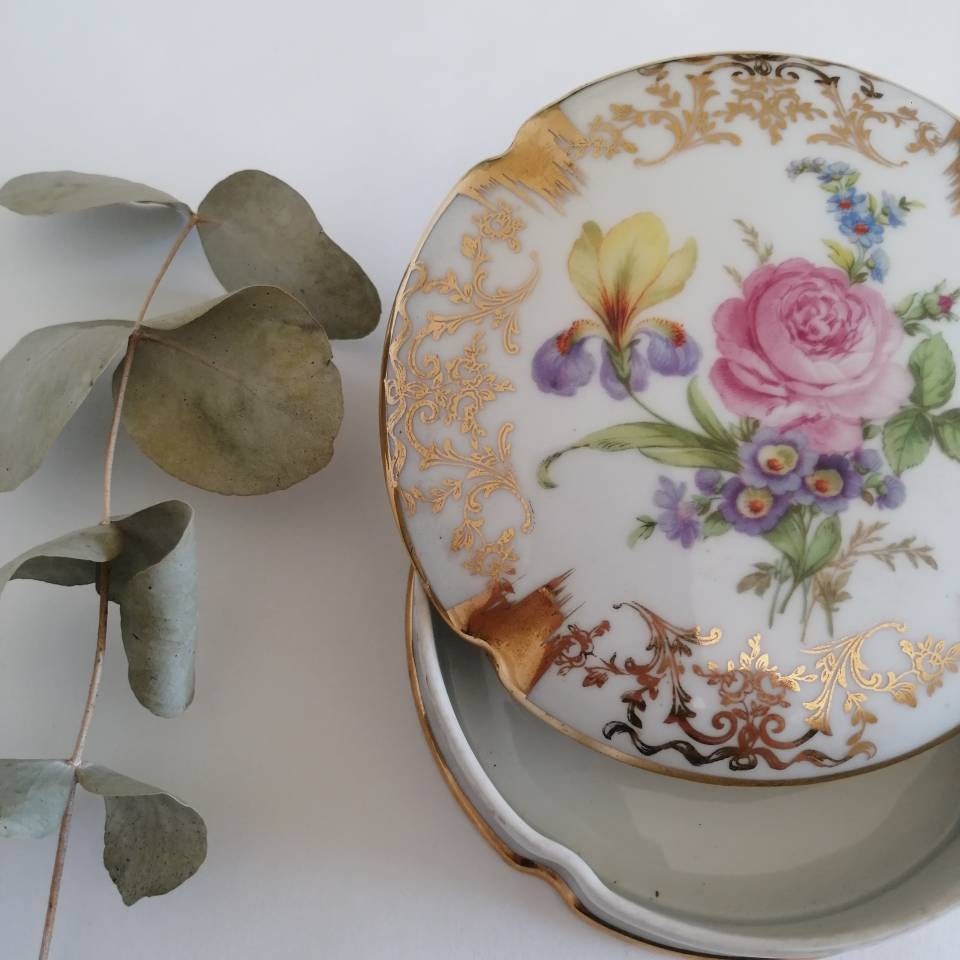 Ancienne Bonbonnière Fleurs, Porcelaine de Limoges, Boite Ancienne