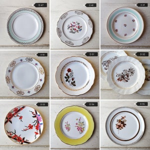 Assiettes DESSERT fleuries, porcelaine vintage, ensemble dépareillé image 8