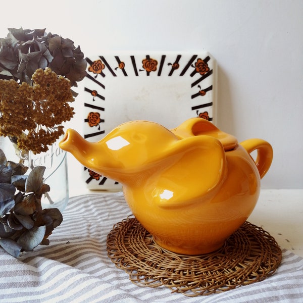 Elephant teapot, vintage advertising ceramic yellow teapot