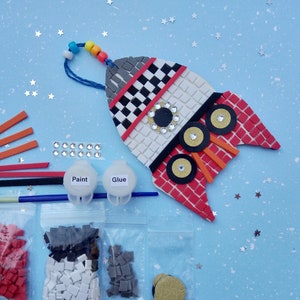 Children's Craft kit Wooden Mosaic Space Rocket, Make a Mosaic Kit, Birthday Gift,  Eva Foam, Kids Craft, Boys Gift Personalised Craft Kit