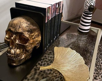 Skull Bookends (Pair) // Skull Decor // Gothic Decor // Handmade by Haus of Skulls