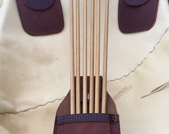 Leather pocket quiver