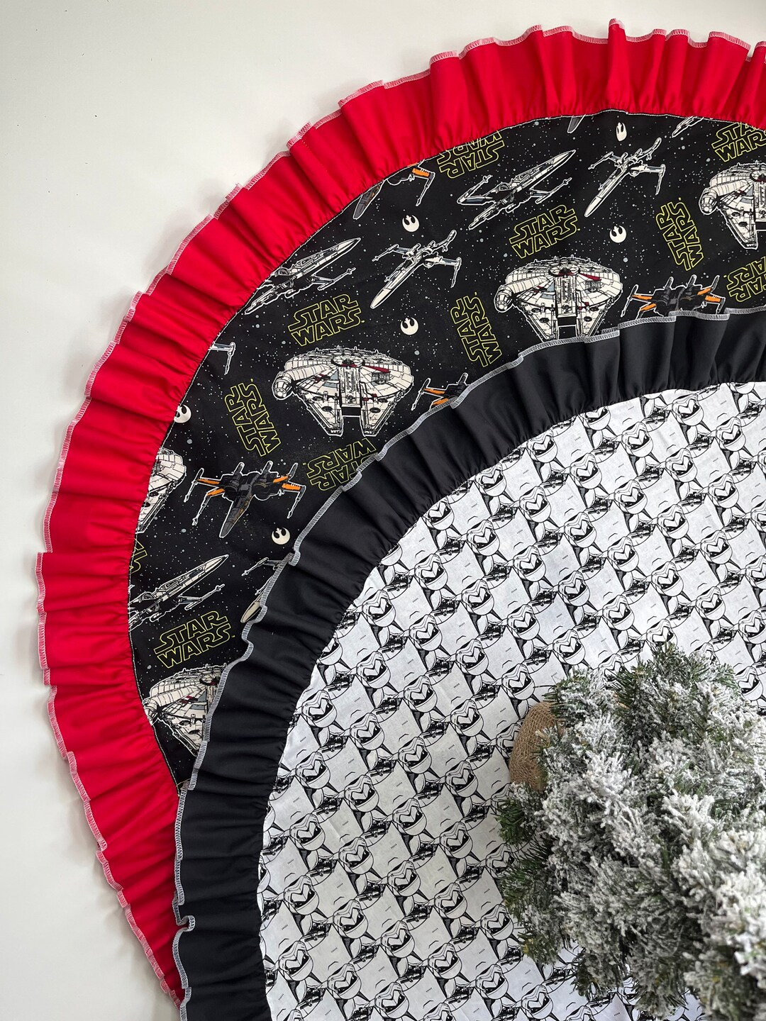 Star Wars Christmas Tree Skirt 