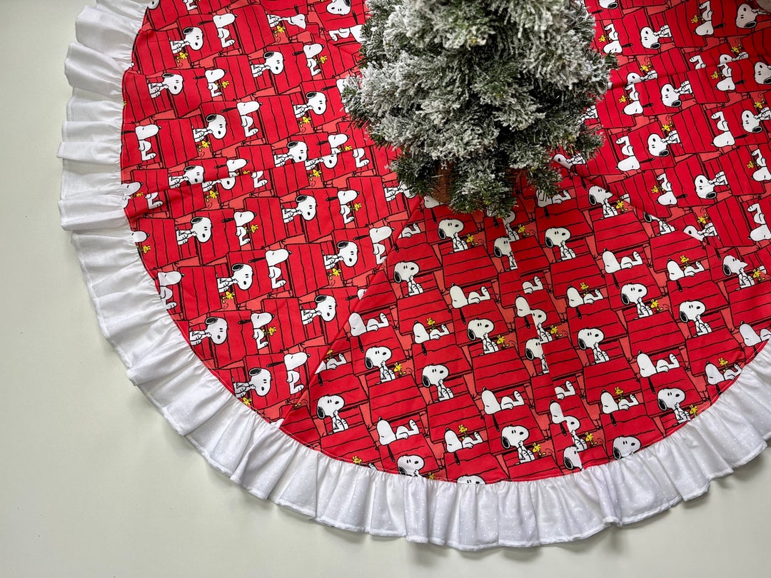 Peanuts Christmas Tree Skirt 