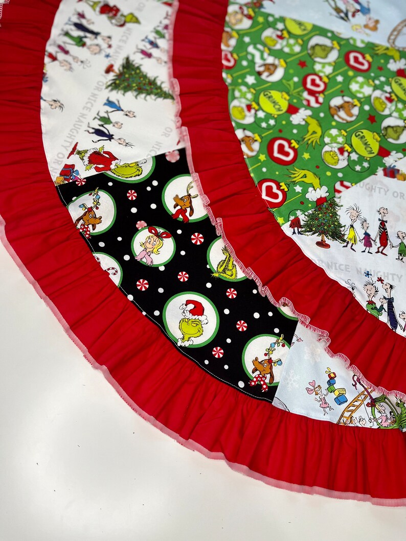 Christmas Tree Skirt in Grinch Patchwork Prints Medium Etsy