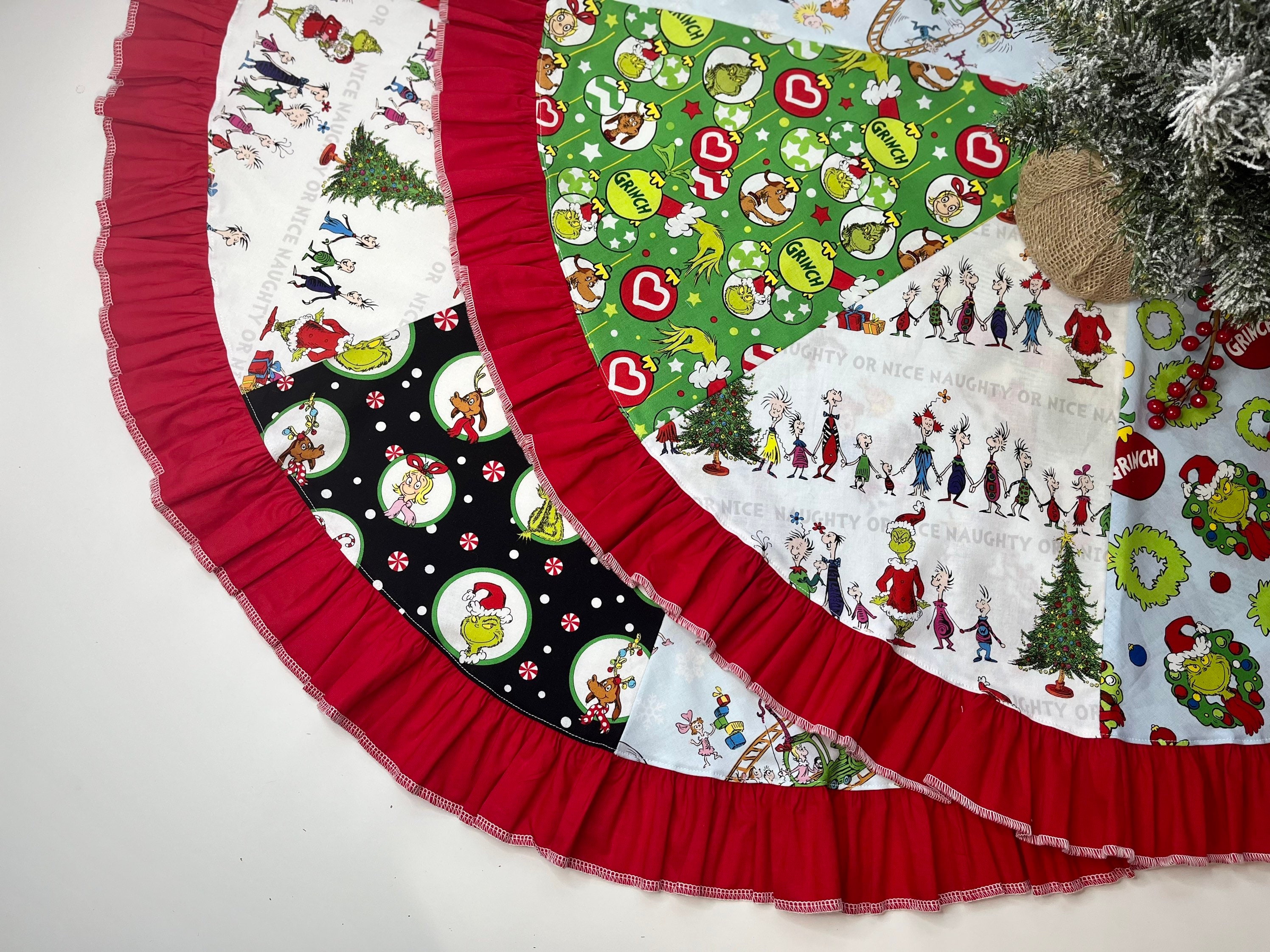 Grinch Christmas Fabric Dr. Seuss / Whoville Max the Grinch / Sewing  Quilting / DIY Craft Face Mask Fabric 
