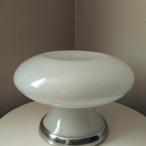 Mid Century Pilz Tischlampe aus mundgeblasenem Glas - Italien 1960er Jahre.