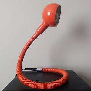 Vintage 1970s Italian Space Age Hebi Table Lamp by Isao Hosoe - Mid Century Modern Retro snake lamp
