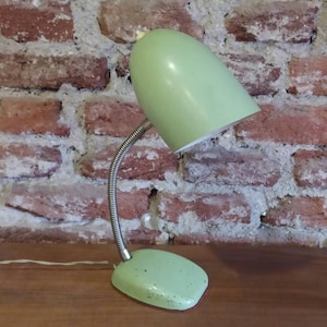 Lampada da scrivania/tavolo verde industriale vintage anni &#39;60 - Oggettistica per la casa