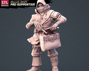Fantasy Props The Thief Miniature NPC Dungeons and Dragons, Pathfinder, Tabletop Gaming 28mm Terrain RPG