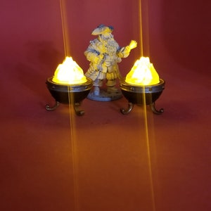LED Light up Braziers Set of 2 for Dungeons and Dragons, Pathfinder, Starfinder and other Tabletop RPGs 3d printed