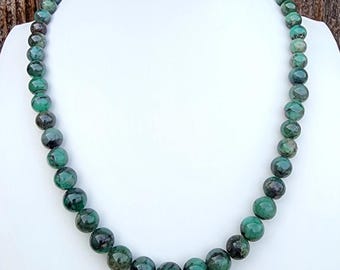 Collar de esmeralda de Zambia en plata de ley, collar de piedra preciosa verde graduada, collar llamativo, piedra de nacimiento de mayo, joyería de esmeralda