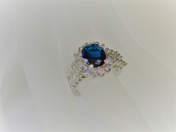 STUNNING Lab Created Sapphire and Cubic Zirconia … - image 1