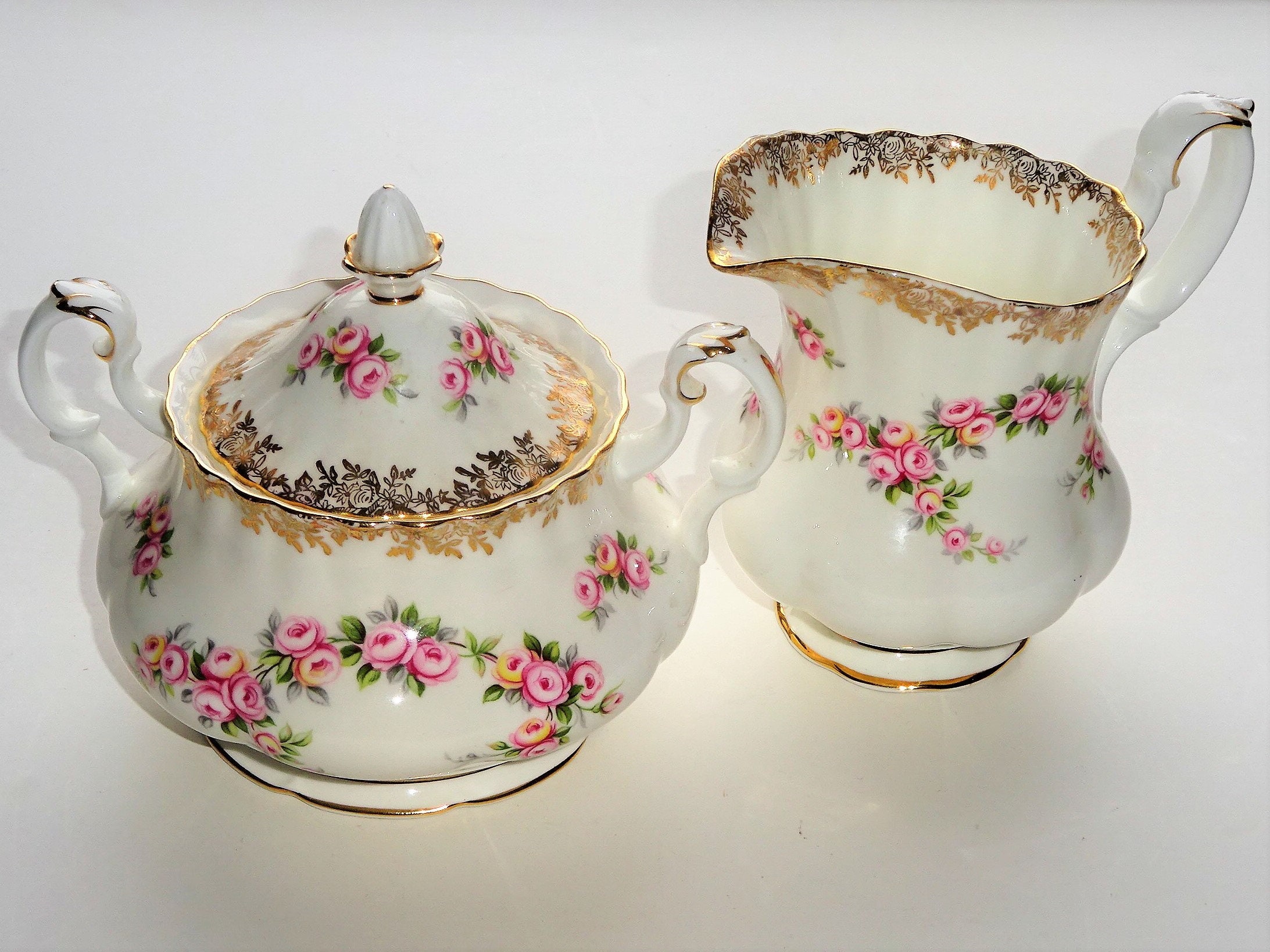 ロイヤルアルバート　  DIMITY ROSE セット Large Selection of Royal Albert England DIMITY ROSE Bone
