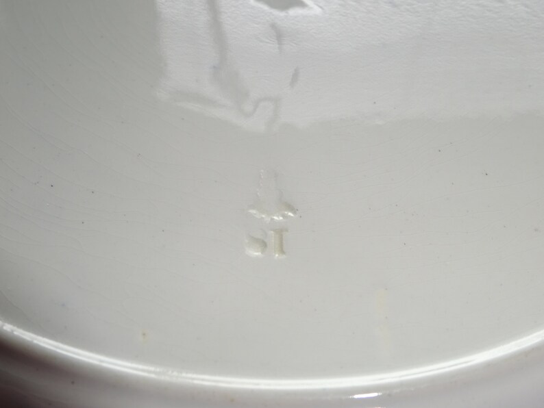Small Crack Antique Khan Bisto Stonier England Flow Blue Plate 10 12Plaate