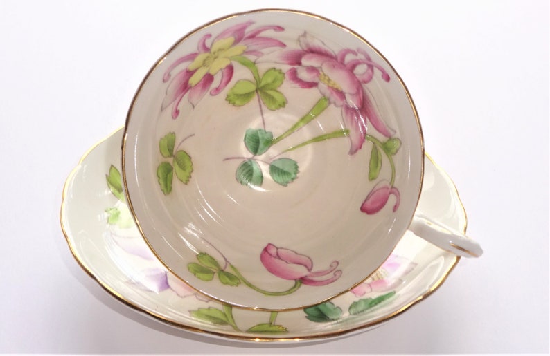 PHENOMENAL Columbine Flowers Tea Cup and Saucer by Tuscan England