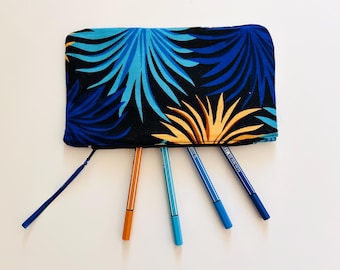 Makeup pouch, exotic pattern, pencil case, ethnic purse, bag pouch, toilet bag, vanity case, wax fabric case, african fabric, toilet case