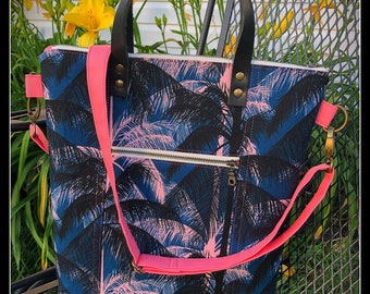 Blue Palm Redwood Tote