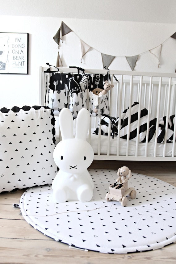 black and white baby activity mat