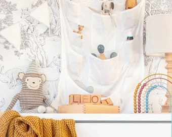 White Linen Wall Pocket Organizer, Hanging Nursery Storage, Baby Room Organizer, Neutral Nursery Decor, Toy Storage