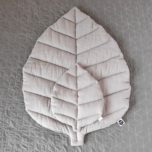 Gray Linen Leaf Baby Play Mat, Baby Mat in Boho Style, Baby Gift for Baby Shower