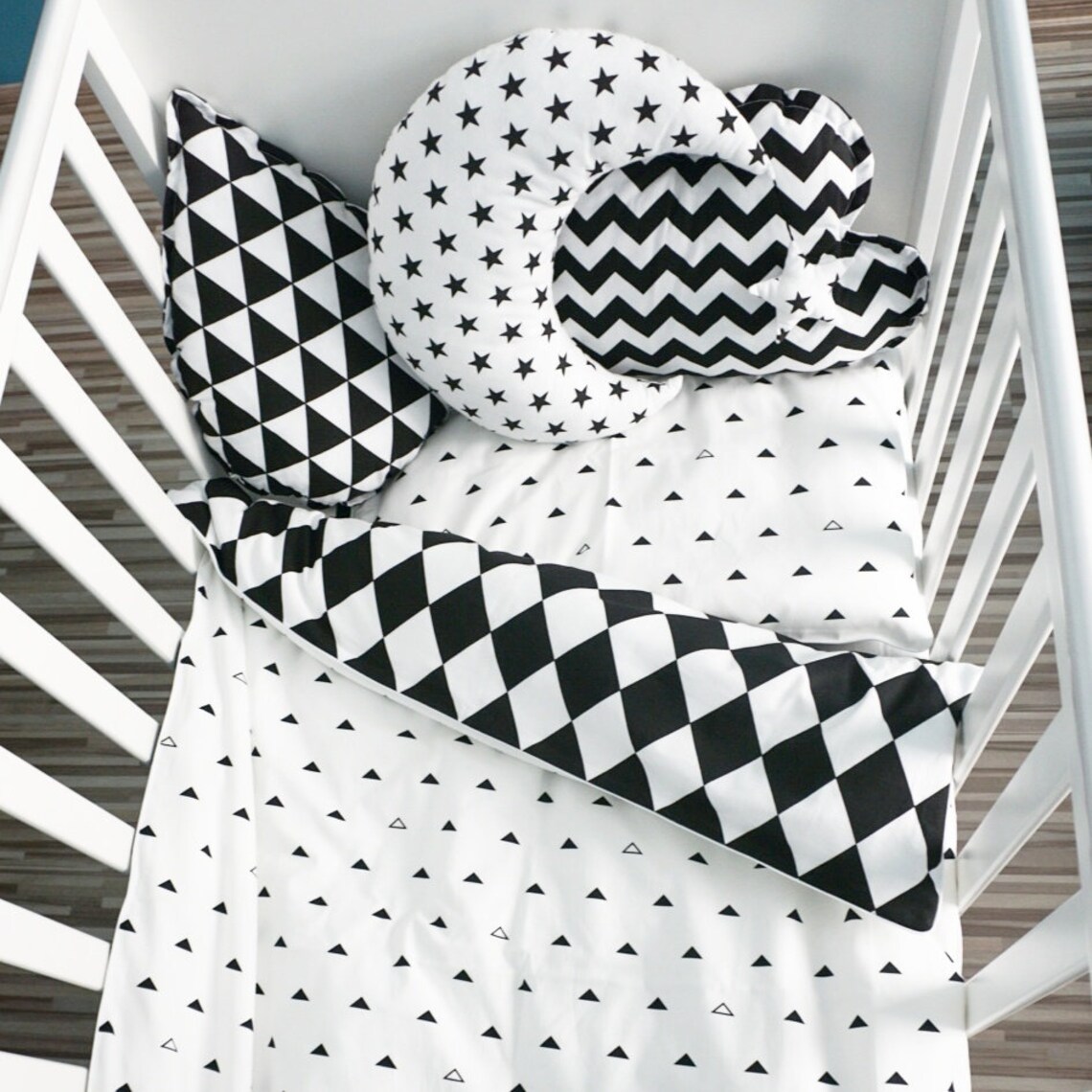 Black And White Crib Beddingnull