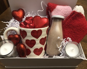 The Box of Love | Comfy And Cozy Gift Box | Chocolate Lover Box | Relaxation Comfort Care Package | Gift to show you love them