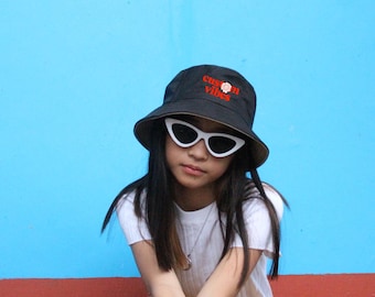 Cotton Street Bucket Hat: Trendy Urban Style, Festival Wear