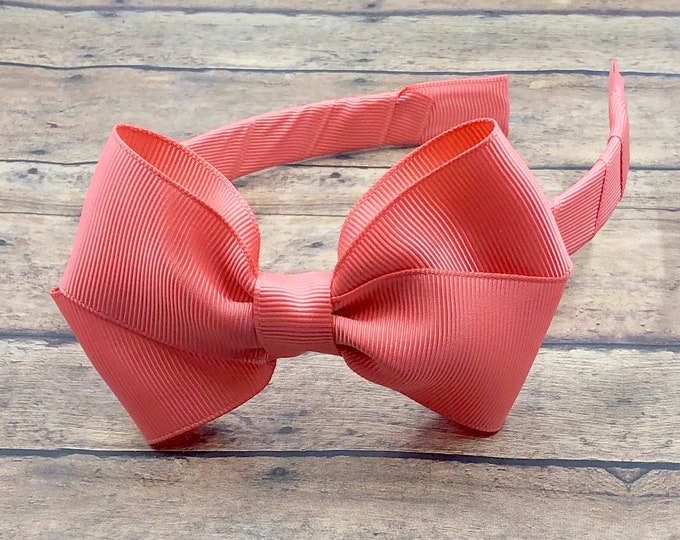 Rose Pink Bow Headpiece in Premium Straw main image 1