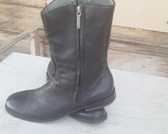 frida cuadra boots