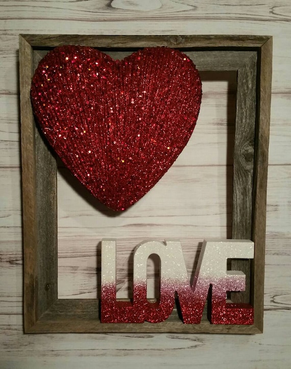Valentines Day wreath sign Valentines wall decor wreath sign Love wood decor Love wood sign Valentines Day Sign Valentines day Decor