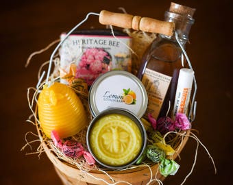 New Year Gift Basket from the Hive ~ Raw Honey ~Handmade Soap ~ Lip Balm ~ Lotion Bar ---The Perfect Gift!