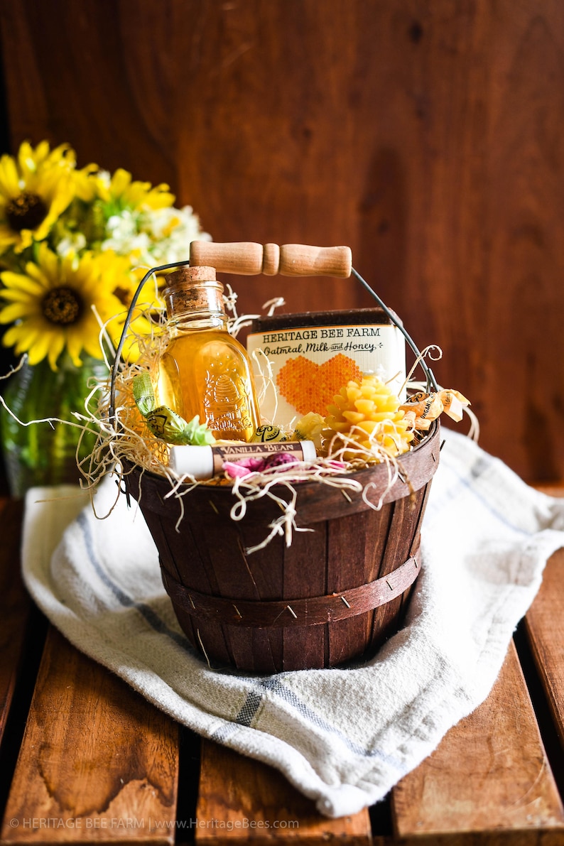 This cute, beautiful basket with high-quality, good smells items made of raw-honey material will be the best Christmas gift for your girlfriend