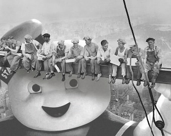 Ghostbusters (1980s Bill Murray, Dan Ackroyd, Harold Ramis Comedy Film) / Lunch atop a Skyscraper A3 Art Print