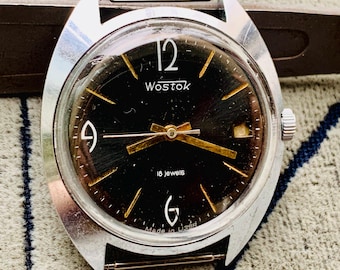 Vintage Wostok USSR Watch, 18 Jewels, Manual Wind