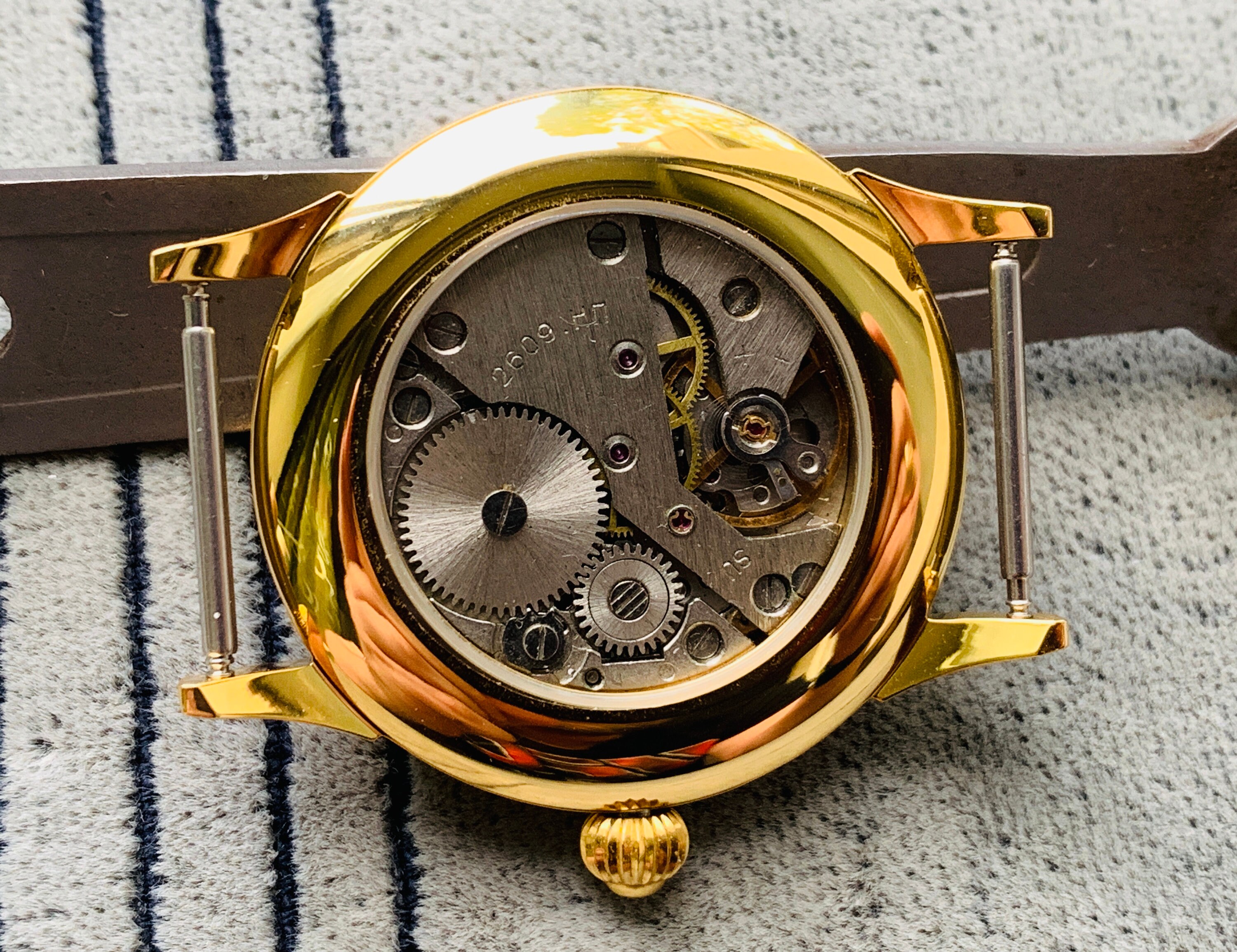 Montre Mécanique Raketa AVIATOR 2609.HA - Modèle Homme Vintage, Boîtier Acier, Cadran Bleu, Fabrication Russe