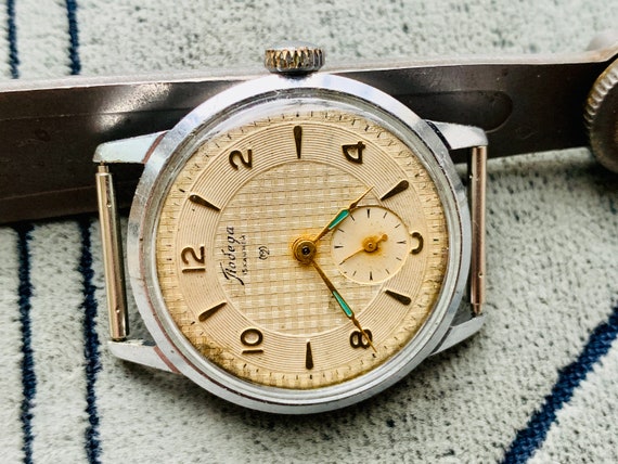 Collectible Watch POBEDA 15 jewels early classic … - image 3