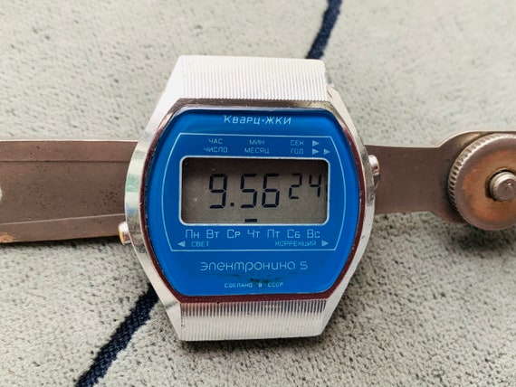 Collectible watch ELEKTRONIKA 5 Five digital quar… - image 3