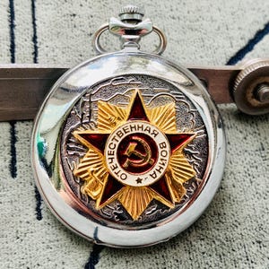Pocket Watch MOLNIJA Order of the Great Patriotic War WWII memory made in USSR/Collectible Watch Molniya beautiful historical story case Su
