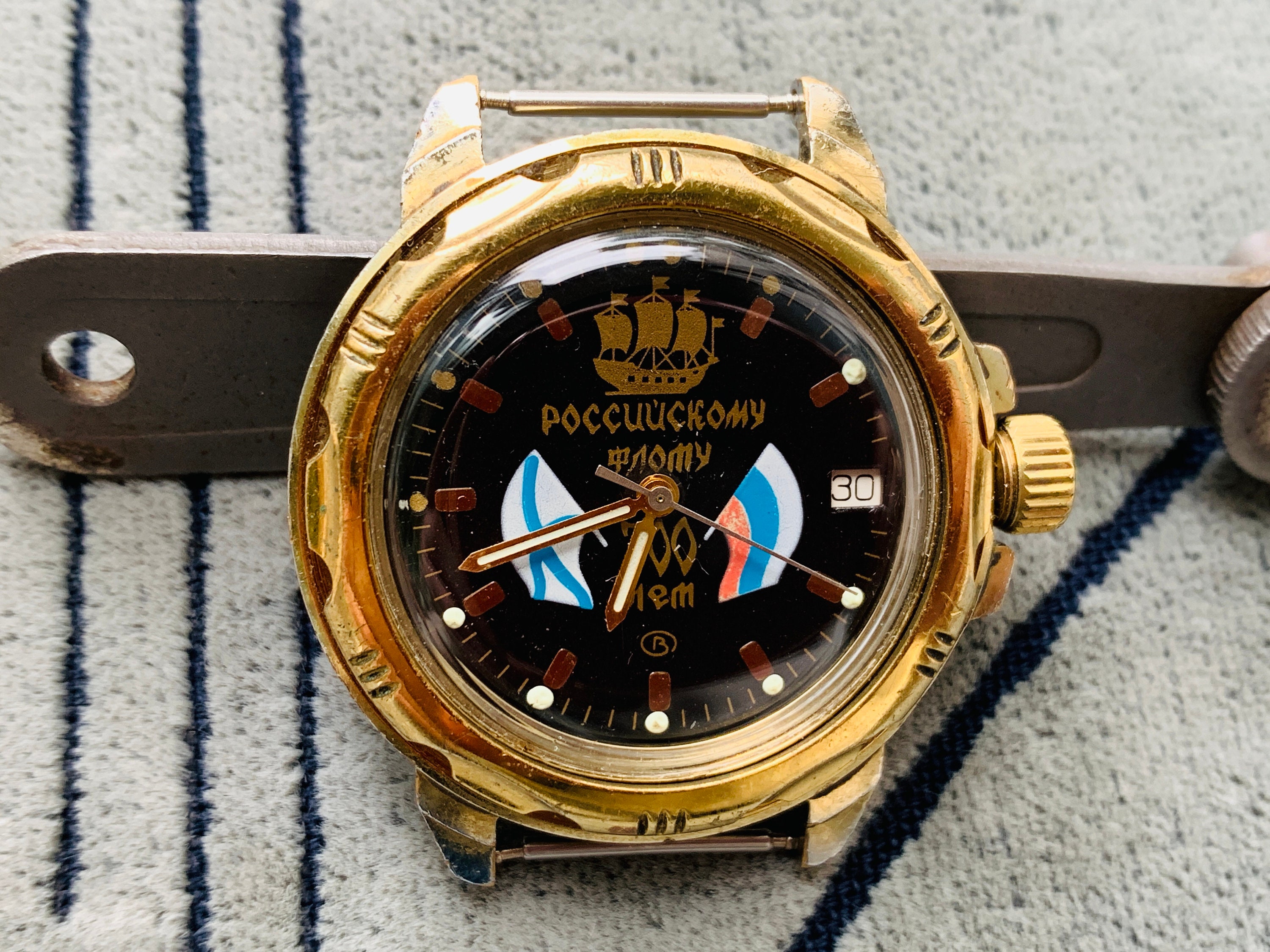 Collectible watch WOSTOK komandirskie 300 years anniversary Russian Navy/Wrist watch VOSTOK Saint Andrew flag Chistopol/Russian watch/montre