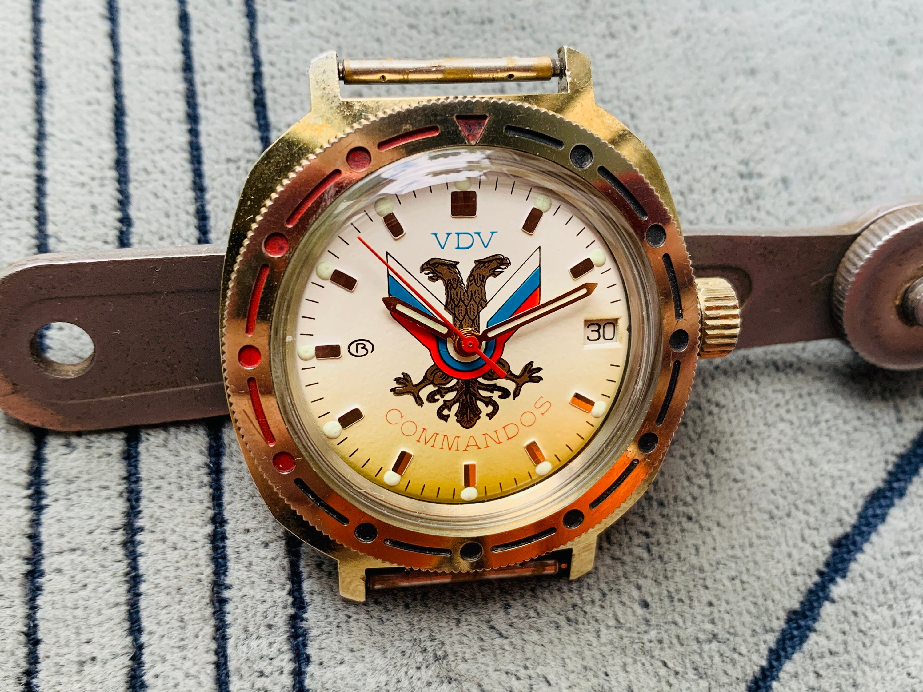 Collectible horloge VOSTOK komandirskie Paratrooper Commandos