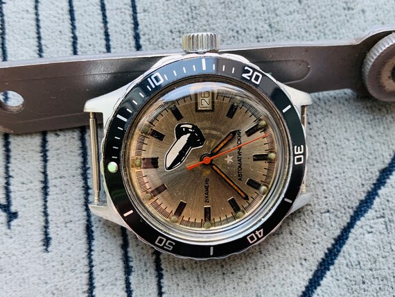 Collectible watch VOSTOK amphibian 2416b Spaceshi… - image 3