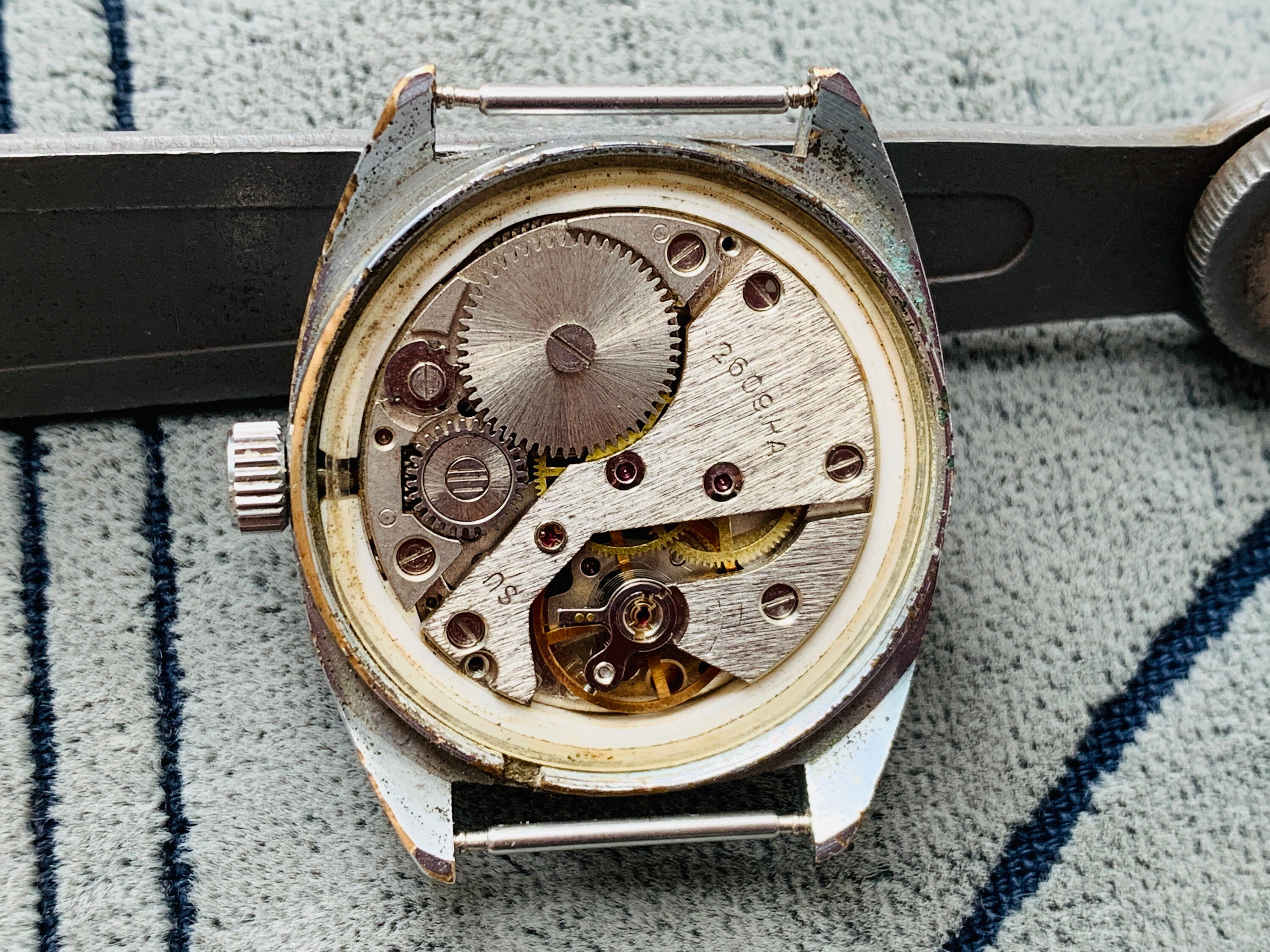 Collectible Watch RAKETA Red 12 Manual Winding Pchz Made in