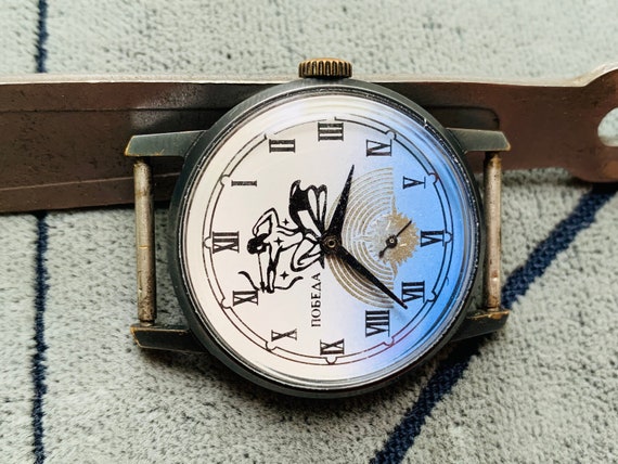 Collectible watch POBEDA rare series Zodiac signs… - image 2